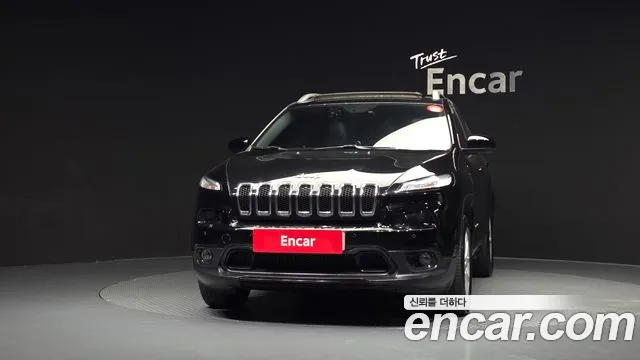 Jeep Cherokee — фото 3
