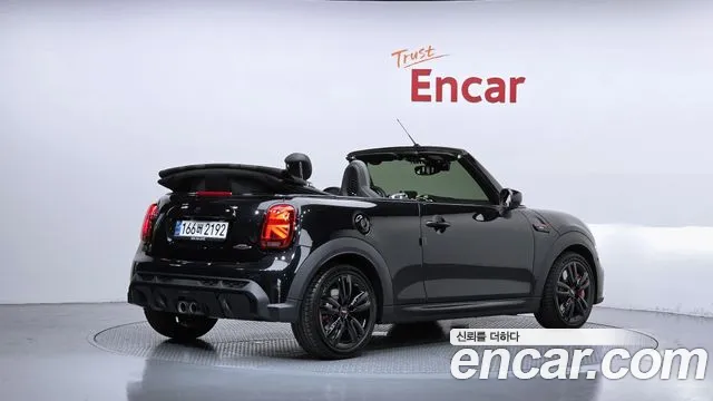 Mini Cooper Convertible — фото 2