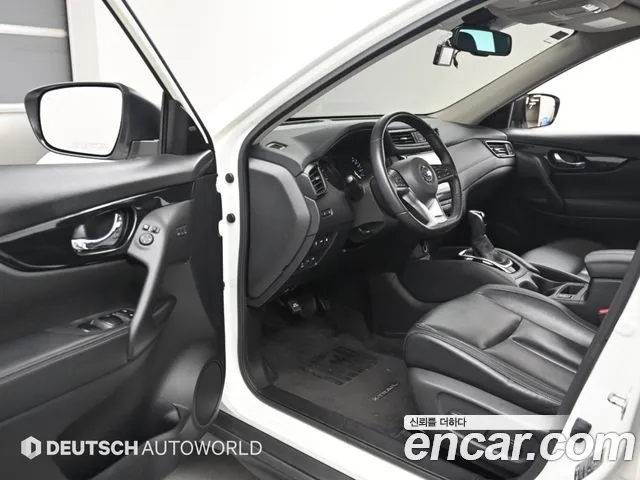 Nissan X-Trail — фото 11