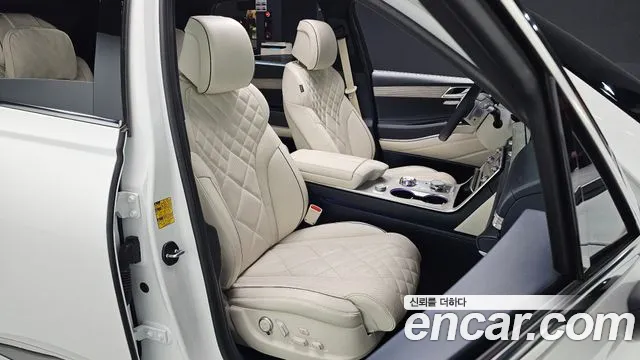 Genesis GV80 — фото 10