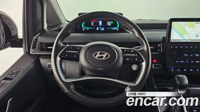 Hyundai Staria — фото 13