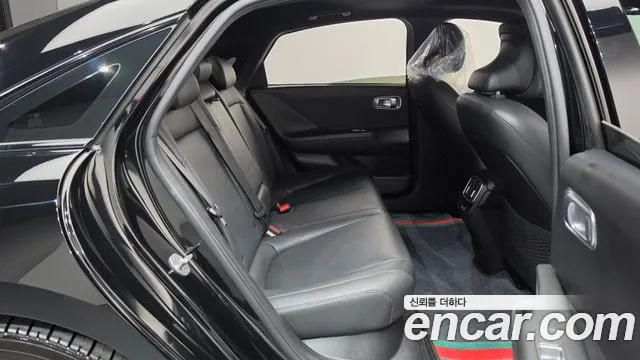Hyundai Ioniq 6 — фото 11