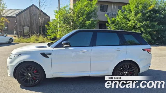 Land Rover Range Rover Sport — фото 19