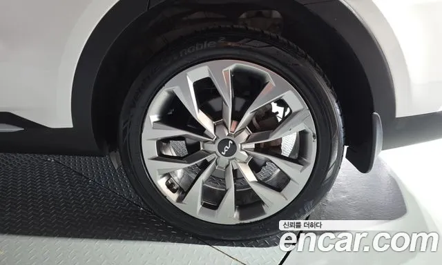 Kia Sorento — фото 21