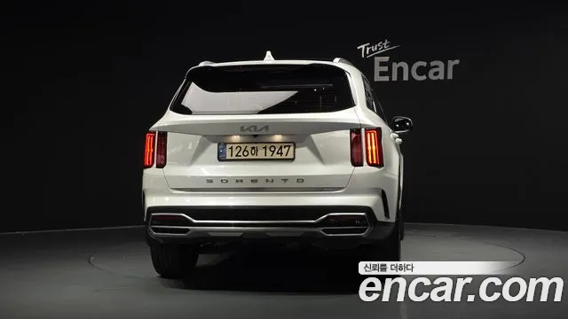 Kia Sorento — фото 4