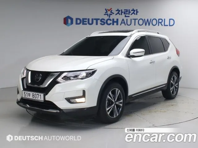 Nissan X-Trail — фото 1