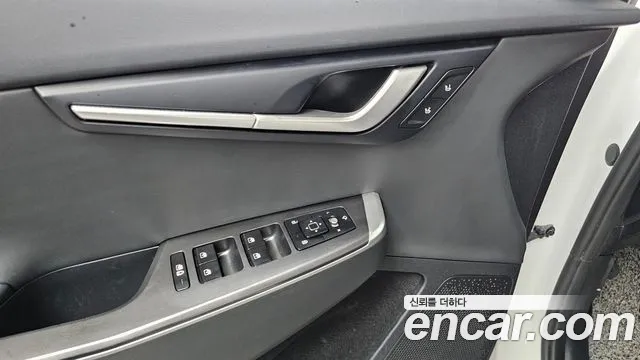 Kia EV6 — фото 27