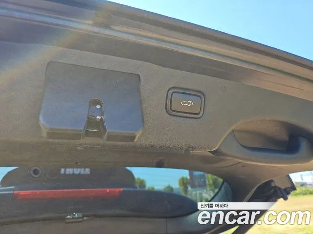 Kia Sorento — фото 11