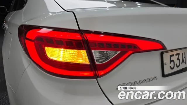 Hyundai Sonata — фото 23