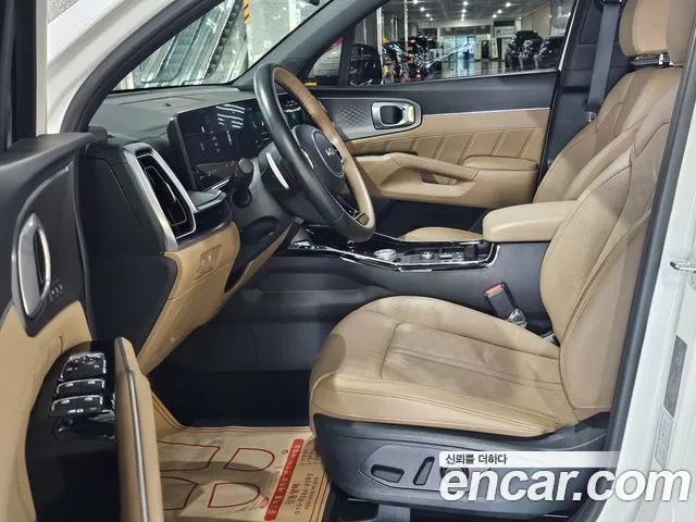Kia Sorento — фото 6