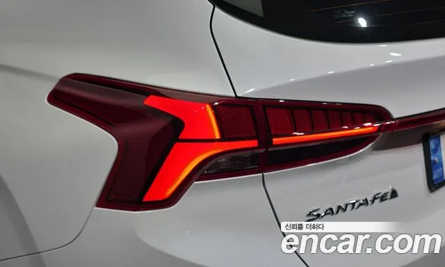 Hyundai Santa Fe — фото 23