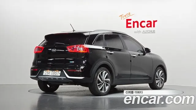 Kia Niro — фото 2