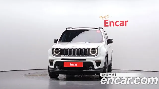 Jeep Renegade — фото 3