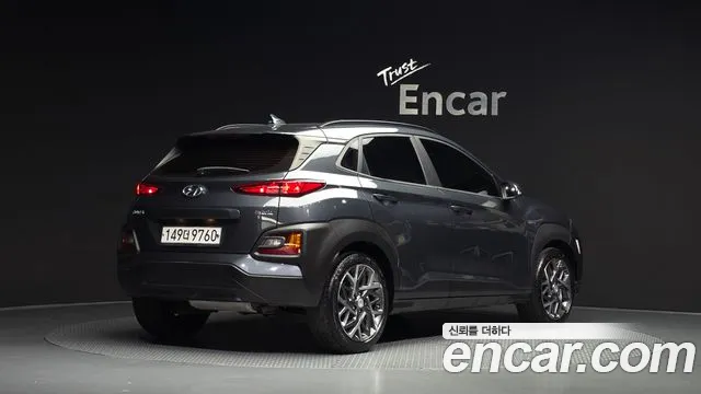 Hyundai Kona — фото 1