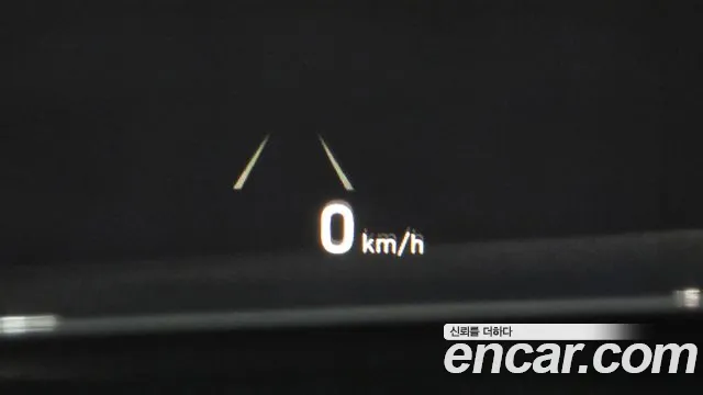 Hyundai Kona — фото 13