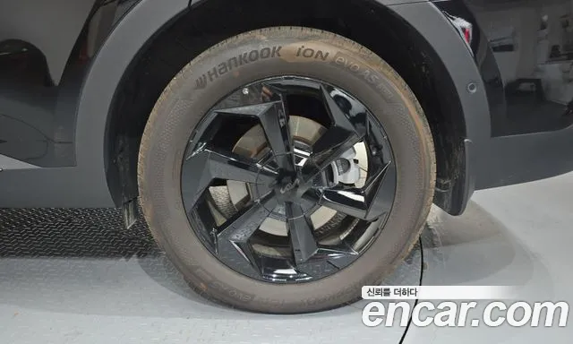 Kia Sorento — фото 21