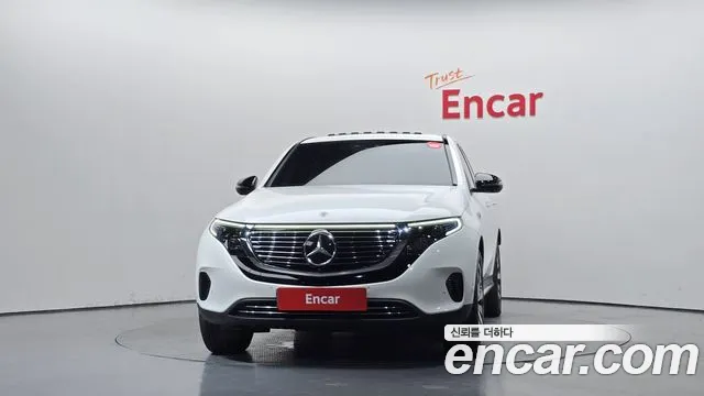 Mercedes-Benz EQC — фото 3