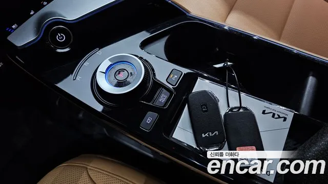 Kia EV6 — фото 9
