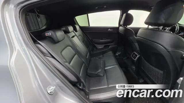 Kia Sportage — фото 19