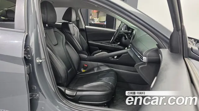 Hyundai Avante — фото 10