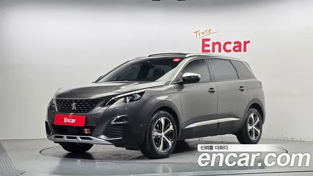 Peugeot 5008 — фото 1