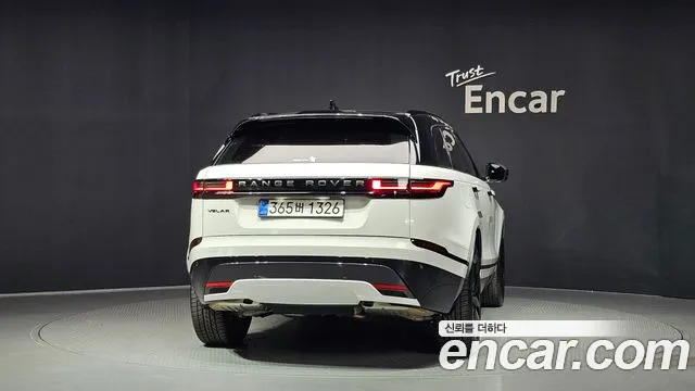 Land Rover Range Rover Velar — фото 4
