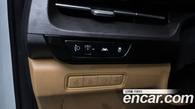 Kia Carnival — фото 31