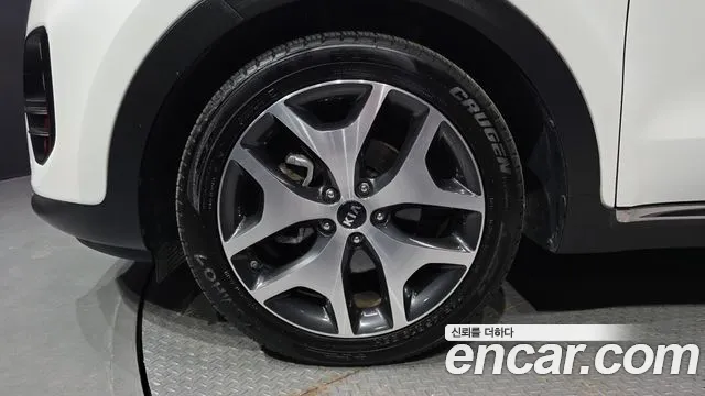 Kia Sportage — фото 4