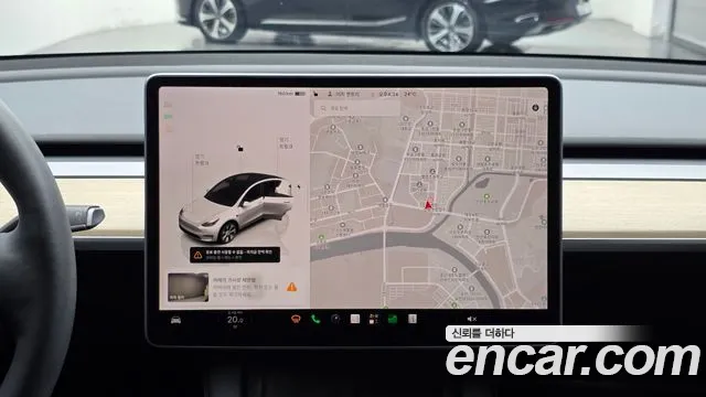 Tesla Model Y — фото 12
