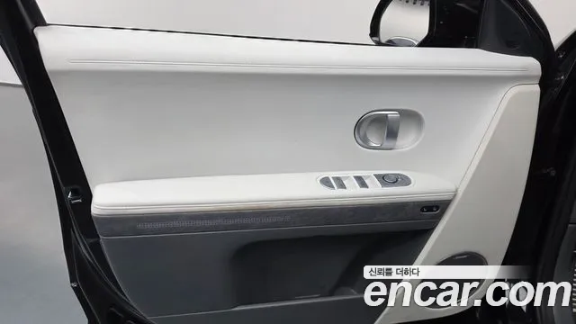 Hyundai Ioniq 5 — фото 25