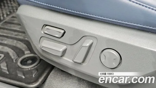 Kia EV3 — фото 18