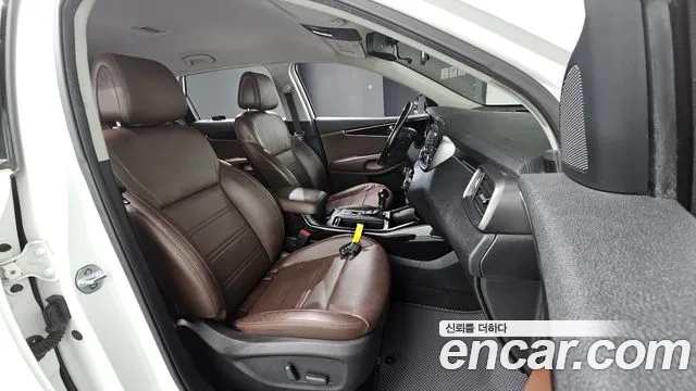 Kia Sorento — фото 26