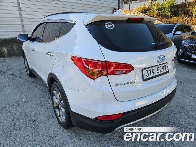 Hyundai Santa Fe — фото 3