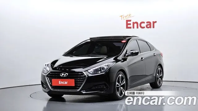 Hyundai i40 — фото 1