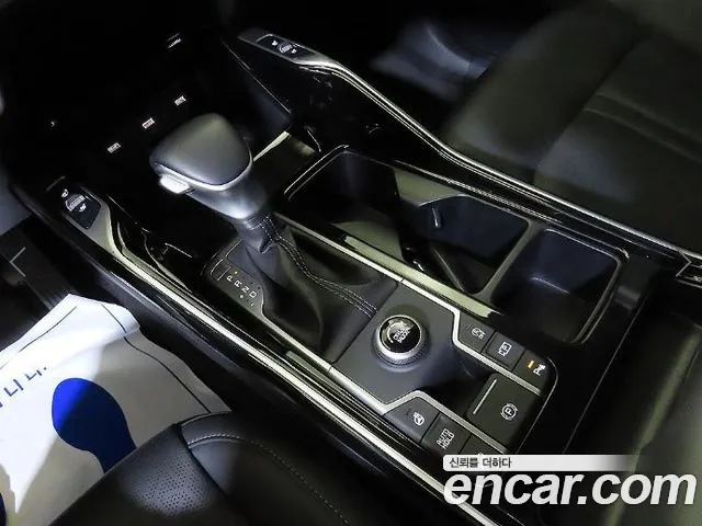 Kia Sorento — фото 12