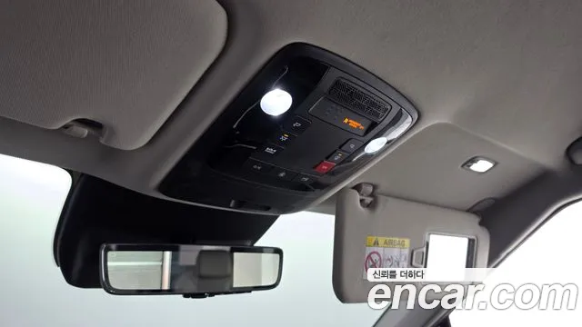 Kia Carnival — фото 29