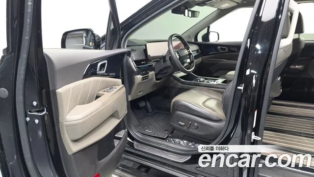 Kia Carnival — фото 10