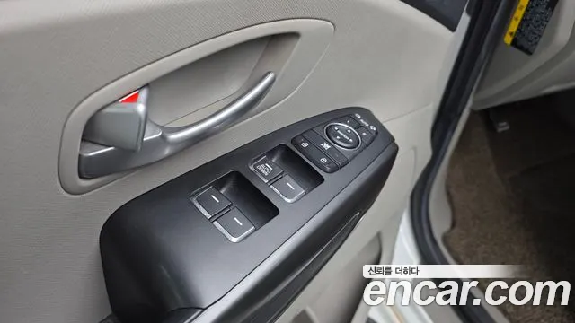 Kia Carnival — фото 20