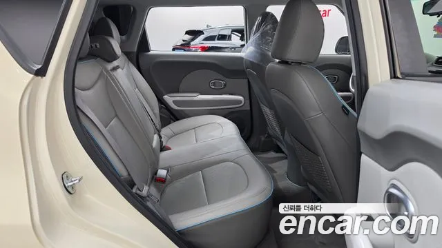 Kia Soul — фото 11