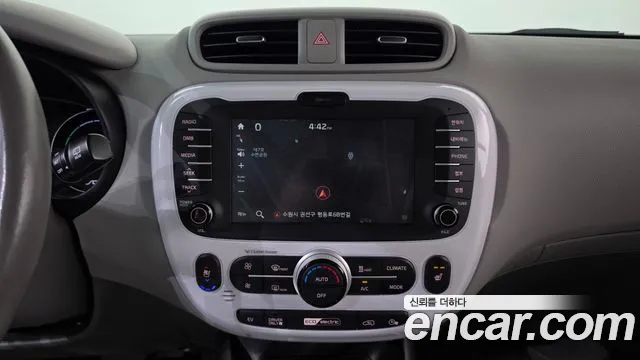 Kia Soul — фото 13