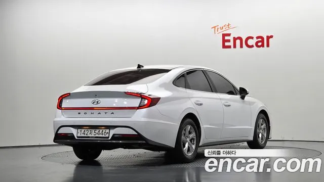 Hyundai Sonata — фото 2