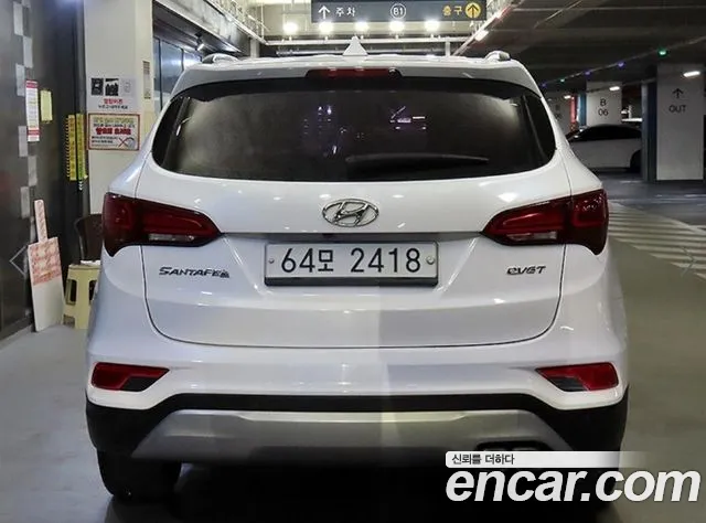 Hyundai Santa Fe — фото 5