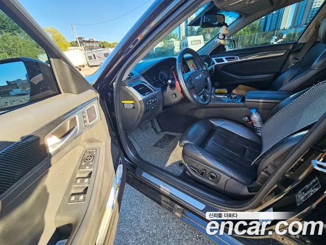 Hyundai Genesis — фото 18