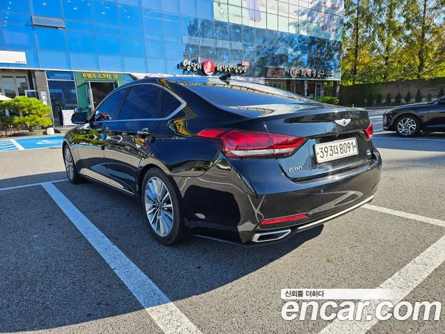 Hyundai Genesis — фото 2