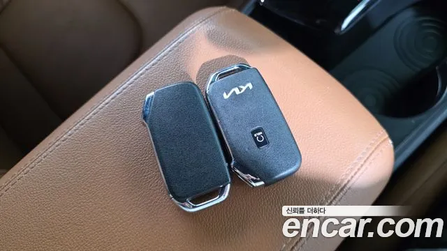 Kia Sportage — фото 17
