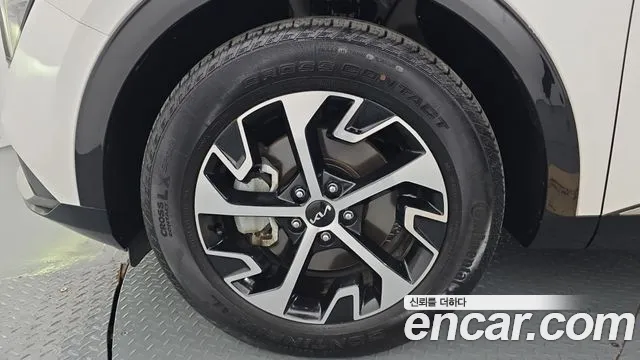 Kia Sportage — фото 5