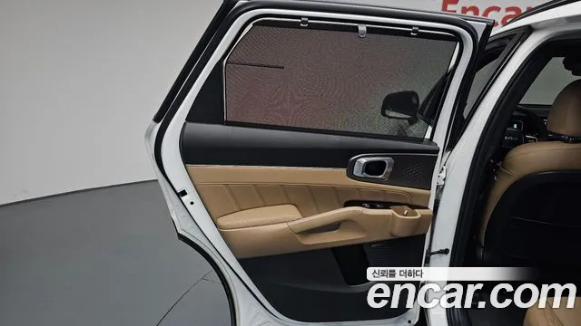 Kia Sorento — фото 25