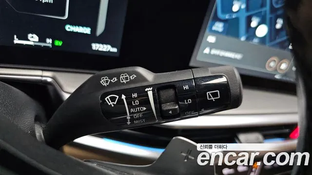 Kia Sorento — фото 34