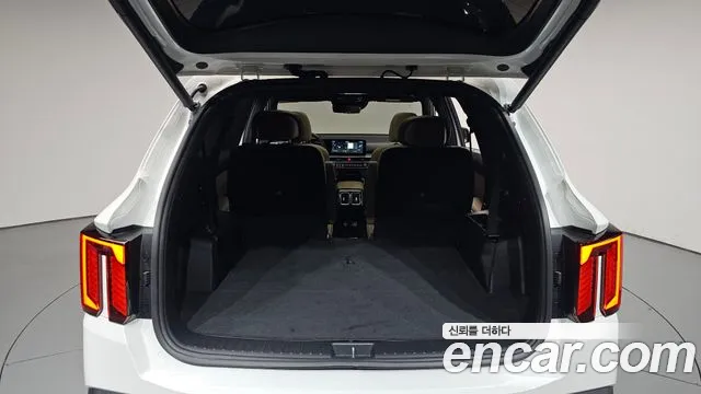 Kia Sorento — фото 19