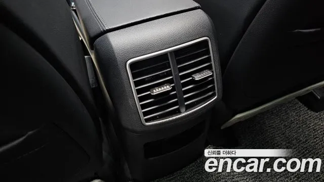 Kia Sportage — фото 30